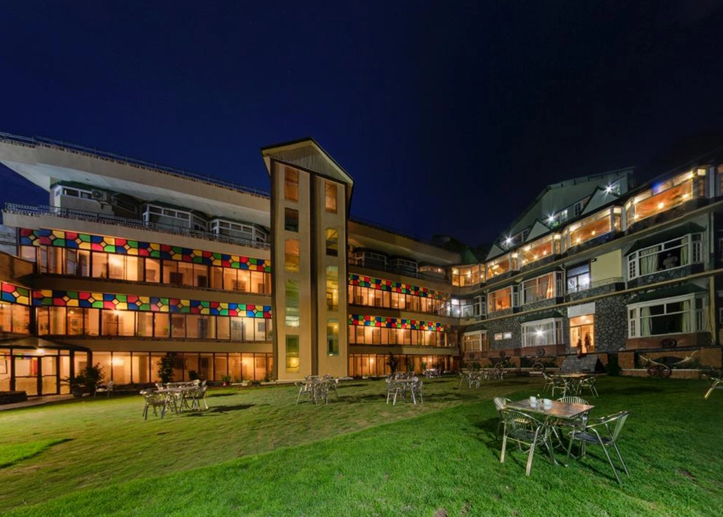 elite hotel nathiagali evening ambiance of the main building by hescon engineering