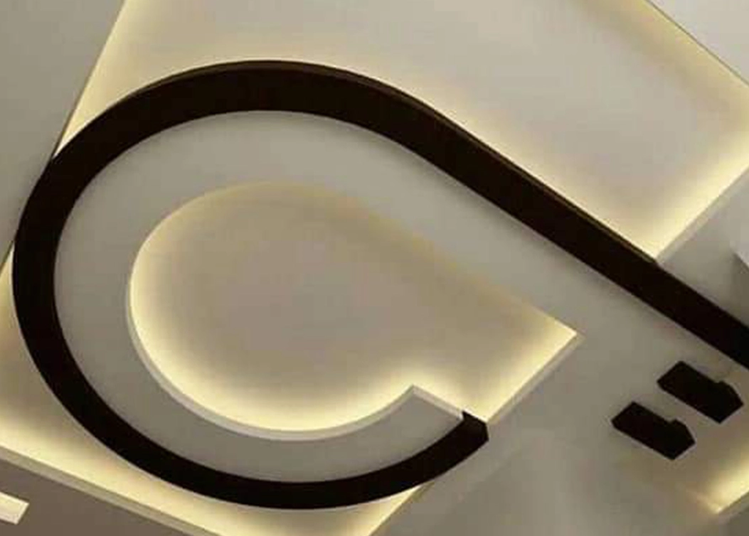 contemporary false ceiling with curved design by hescone engineering